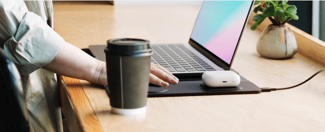 4-in-1 Wireless Charging Laptop Sleeve – Portable Workstation